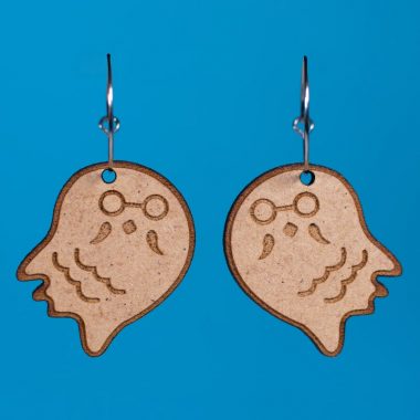 endientes de madera con forma de galleta Figaro de Animal Crossing endientes de madera con forma de galleta Figaro de Animal Crossing