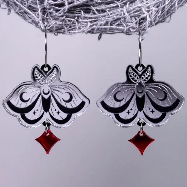 Pendientes polillas espejo con brillante rojo Pendientes polillas espejo con brillante rojo