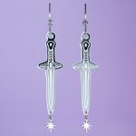 Pendientes literarios Acotar Velaris de espada ataraxia