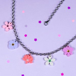 Collar flores primavera de colores pasteles con cadena plateada y dorada de acero inoxidable