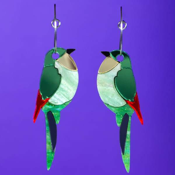 Pendientes pájaro ruiseñor japonés en colores verdes y direfentes texturas de acrílico Neoplanet