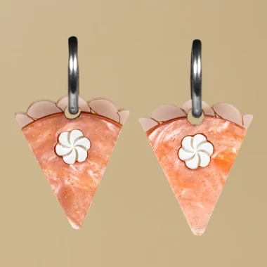 Pendientes Pastel Calabaza de acrílico con diseño de repostería otoñal Pendientes Pastel Calabaza de acrílico con diseño de repostería otoñal